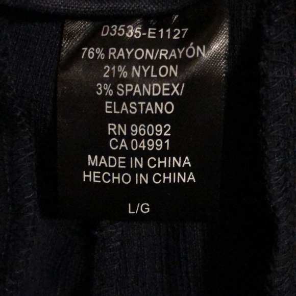 Hilary Radley Dress Capri Pants Size LG - Picture 4 of 9